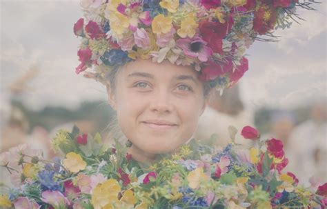 Midsommar: Een hallucinante reis door Scandinavische folklore en liefdesverdriet!